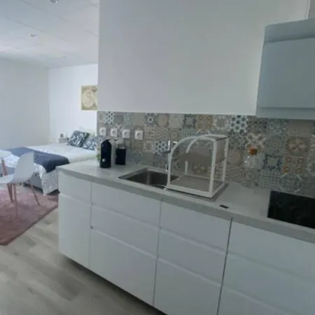 Les Sources -studio 312 Apartment *