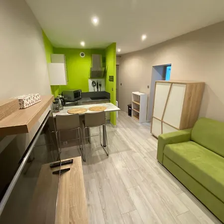 Les Sources -studio 312 * Vittel